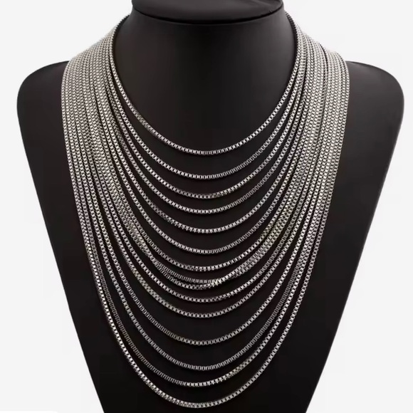 Neiman Marcus Jewelry - Silver Multi-Chain Layered Necklace